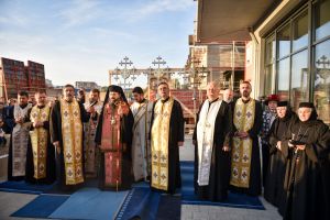 Citește mai mult:Sfințirea crucilor noii biserici din Viena