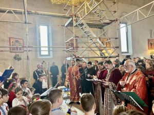 Citește mai mult:Ziua Naţională a României, sărbătorită anticipat în Biserica „Sf. Voievod Ștefan cel Mare” din...