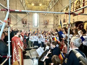 Weiterlesen: Ziua Naţională a României, sărbătorită anticipat în Biserica „Sf. Voievod Ștefan cel Mare” din...