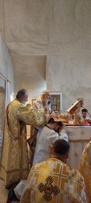 Weiterlesen: Slujire arhierească şi hirotonie întru diacon în Biserica “Pogorârea Sf. Duh şi Sf. Voievod Ștefan...