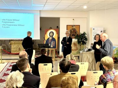 Citește mai mult:Simpozion ecumenic organizat în Biserica “Sf. Stefan cel Mare” din Viena